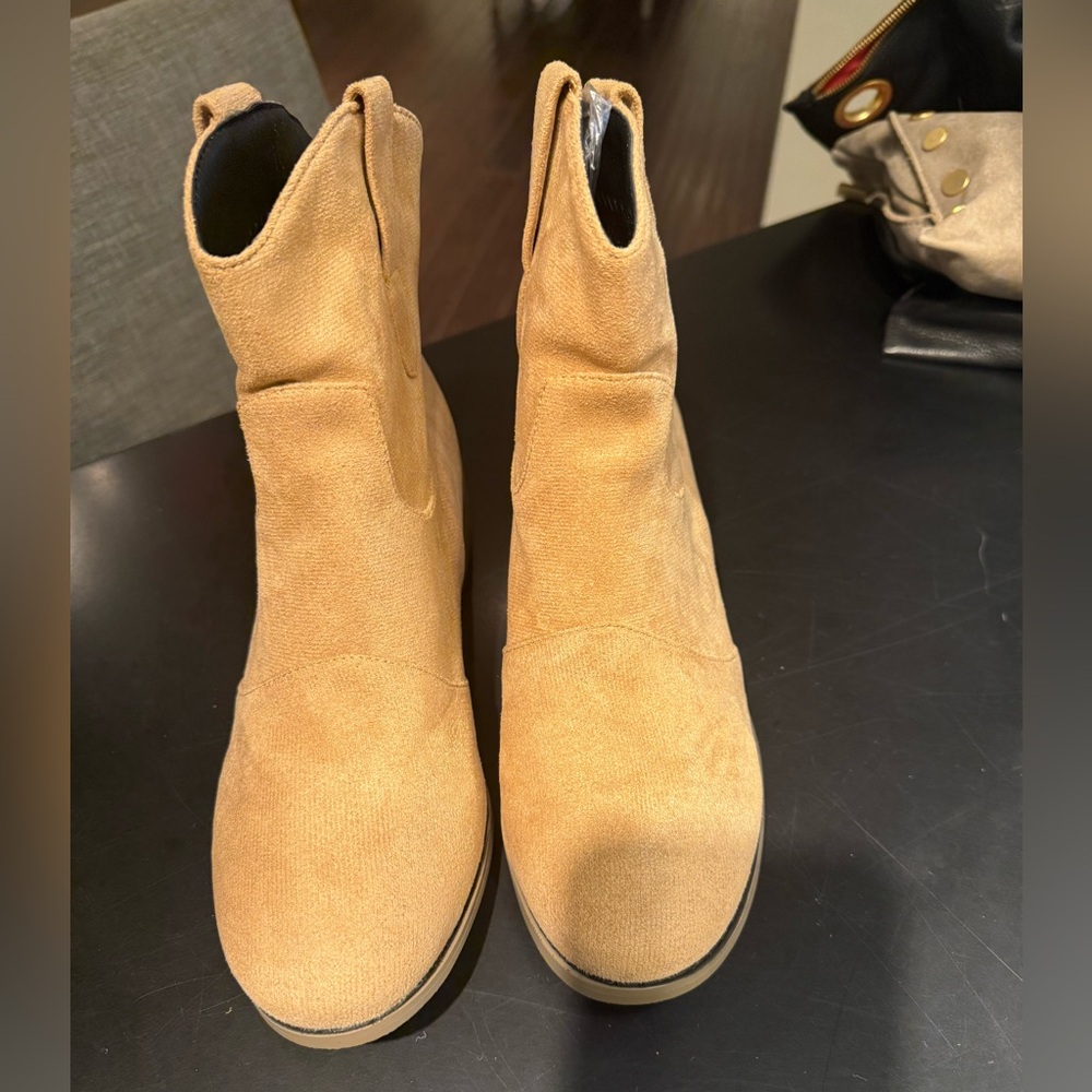 Stylish Tan Ankle Booties for Women